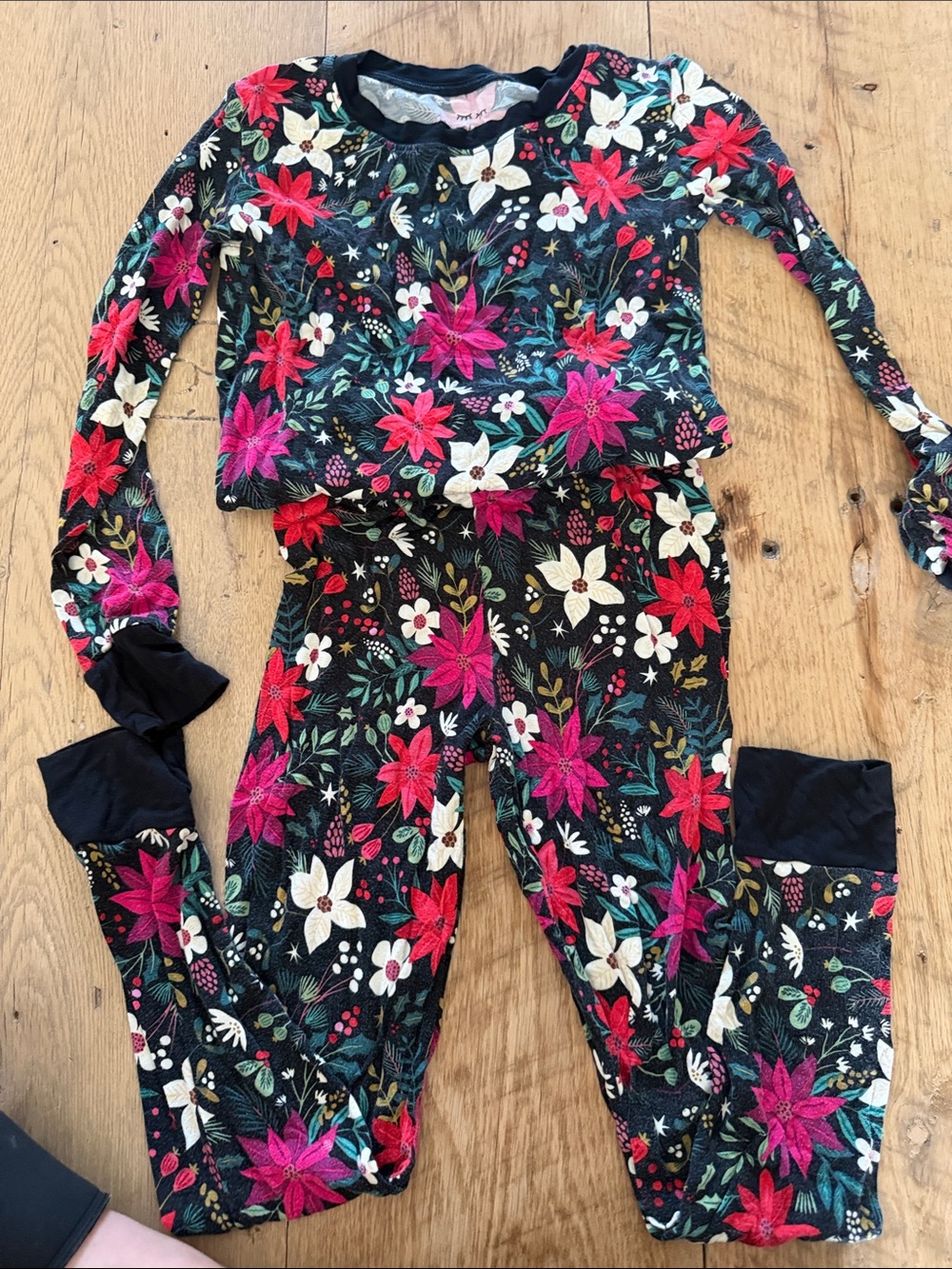 Little sleepies holiday pajama set